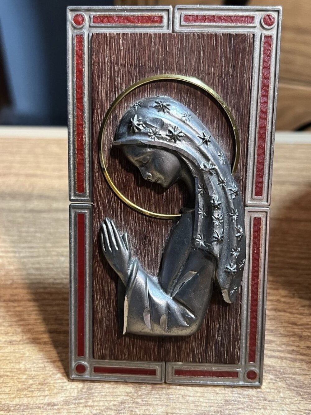 1950 W G Kouders Mother Mary Easel Plaque Germany Pewter Wood & Enamel EUC 5x3